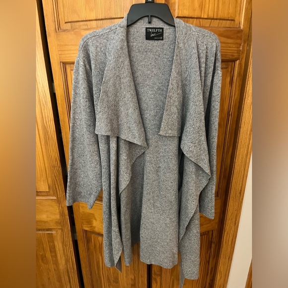 Open front cardigan sweater with tie waist - Picture 1 of 3